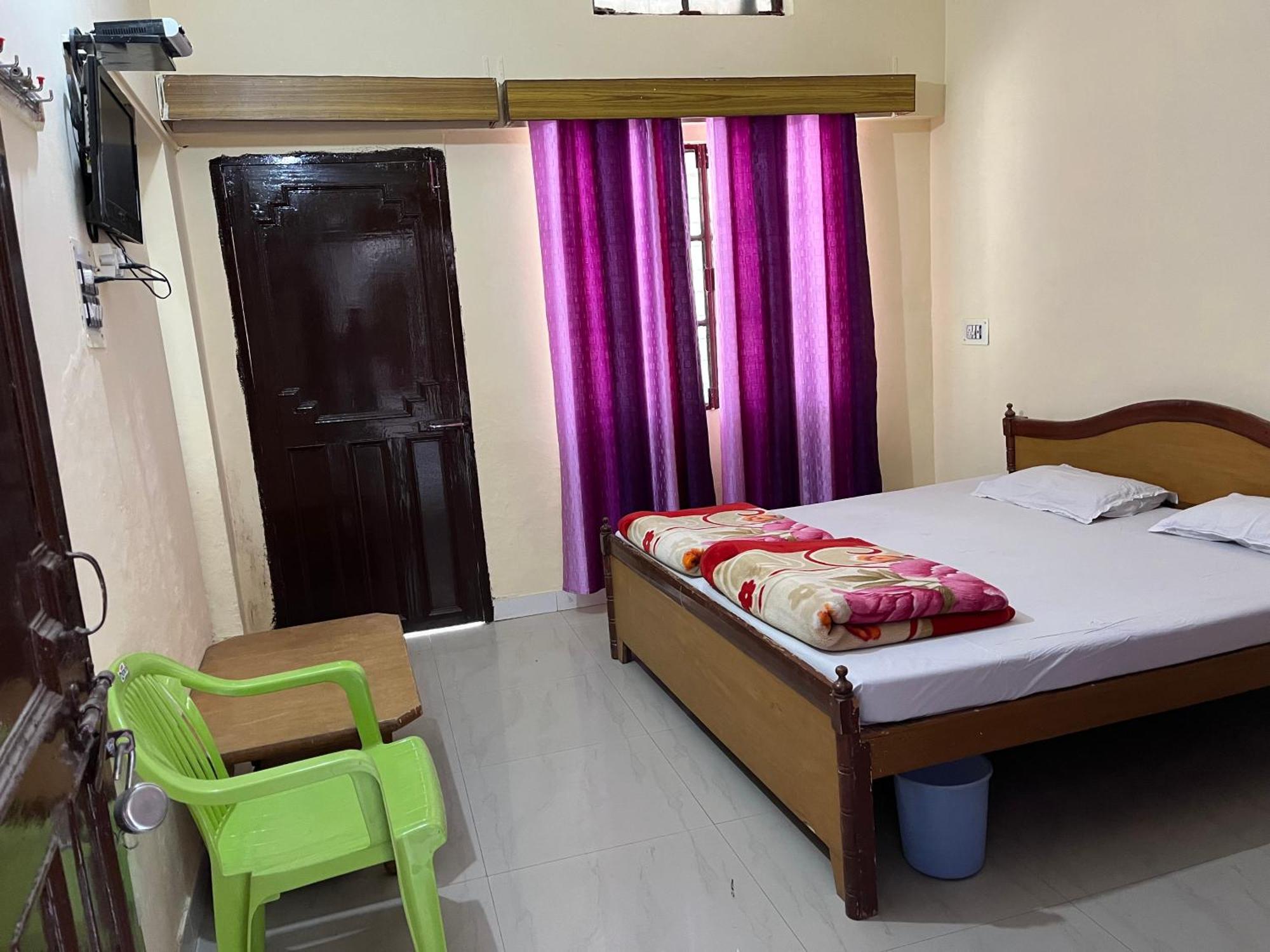 Hotel Jagat Raj, Sitapur Sitapur  Ngoại thất bức ảnh